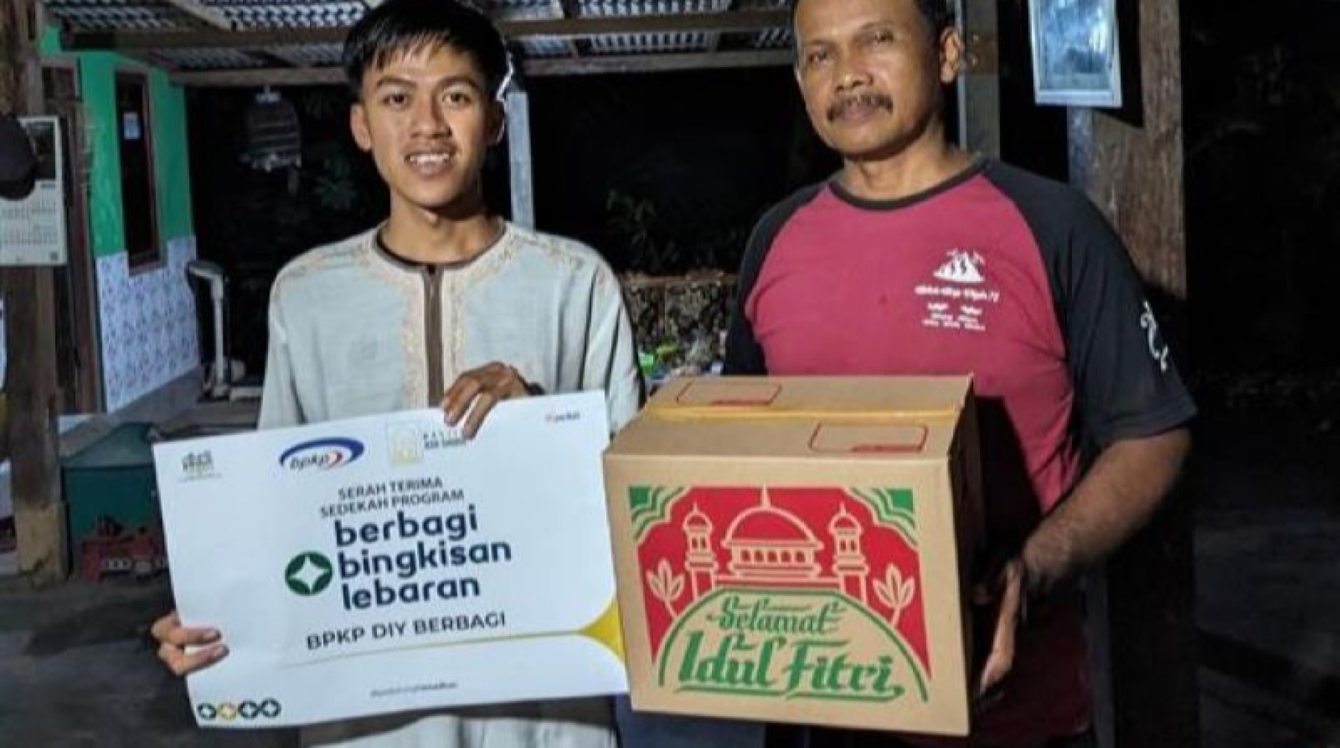 BPKP Bersama DT Peduli Yogyakarta Salurkan 20 Bingkisan Lebaran untuk Dhuafa dan Lansia di Kulon Progo 