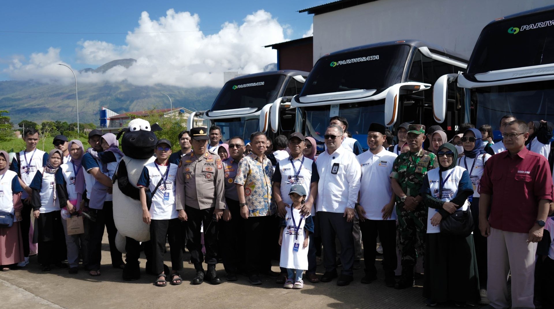 Cerita Balik Kerja Bersama BPKH 2025: Dari Garut Menuju Harapan Hidup Lebih Baik  
