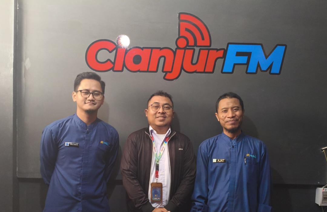 DT Peduli Cianjur Sosialisasikan QPN melalui Cianjur FM 