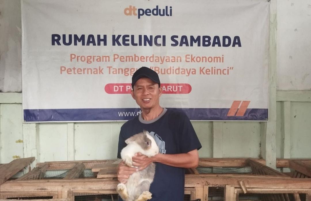 Program Peternak Sejahtera DT Peduli Garut Dorong Pemberdayaan Ekonomi Budi Daya Kelinci 