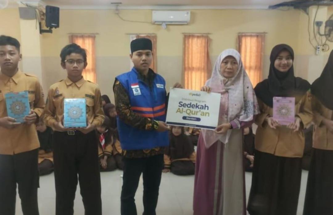 DT Peduli Salurkan 73 Al-Qur’an ke SDIT Bunayya 