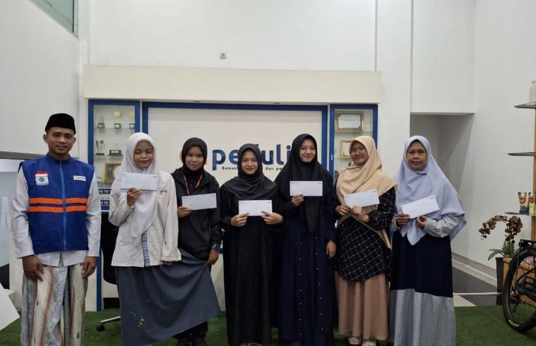 Siapkan Penerima Beasiswa Pelajar Jadi Pionir Akhlakul Karimah, DT Peduli Lakukan Pendampingan 