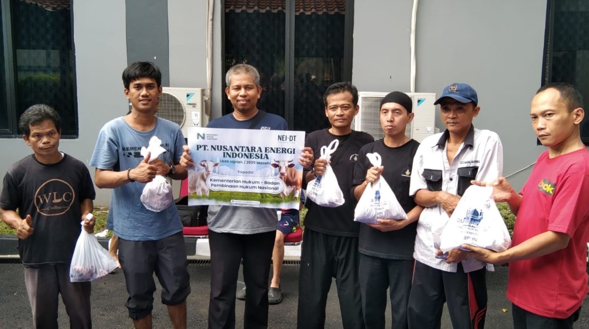 Bersama DT Peduli, PT NEI Qurban Bantu Masyarakat Sekitar BPHN Jakarta 