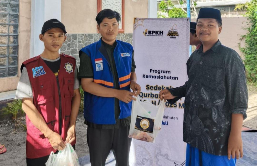 Sinergi Kebaikan Iduladha, BPKH Gandeng DT Peduli Salurkan Hewan Qurban di Yayasan Hamzanwadi dan Ponpes Ashabul Quran 