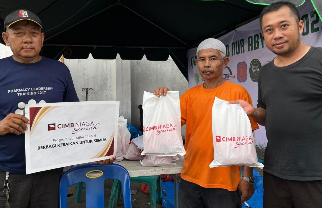 CIMB Niaga Syariah Bersama DT Peduli Sumut Salurkan 7 Ekor Domba Qurban di Medan dan Sekitarnya 