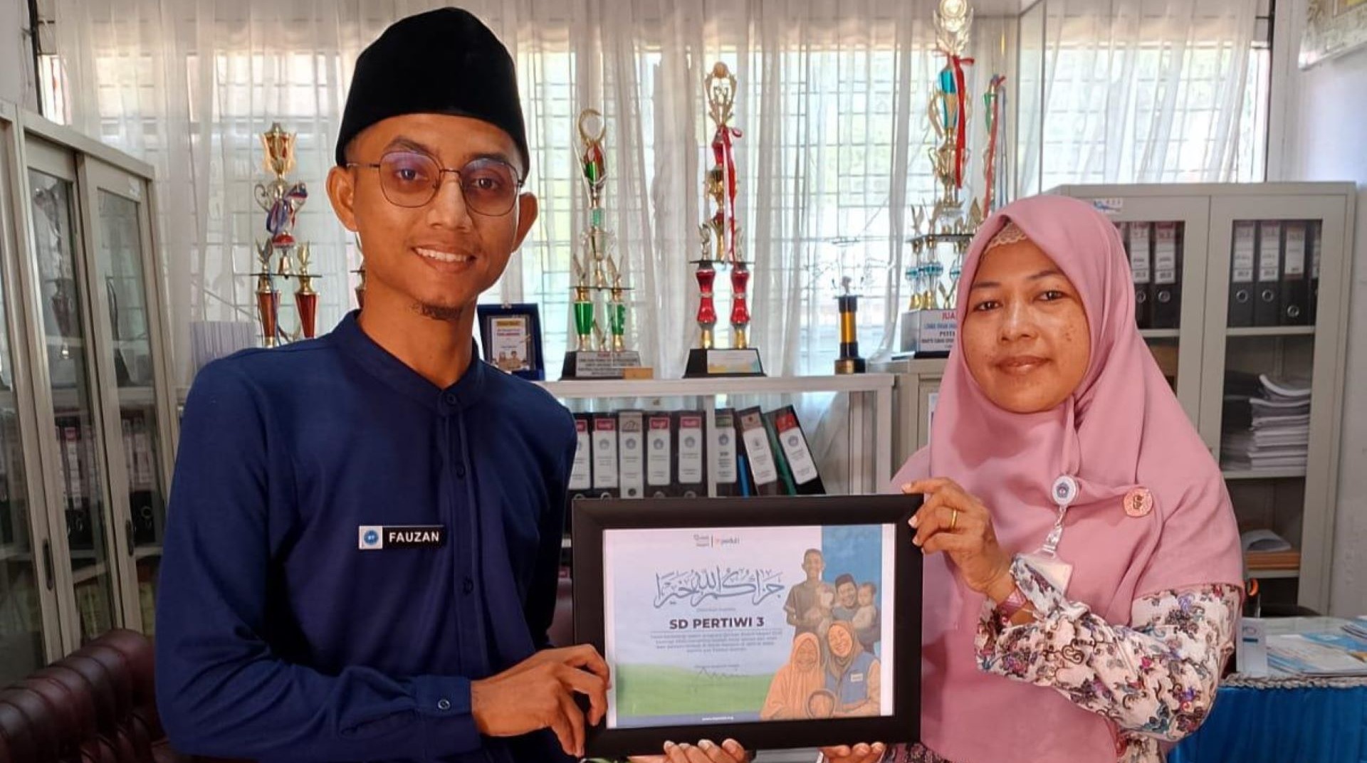 Jembatan Kebaikan: Donasi Sedekah Daging Qurban SD Pertiwi 2 dan 3 untuk Palestina 
