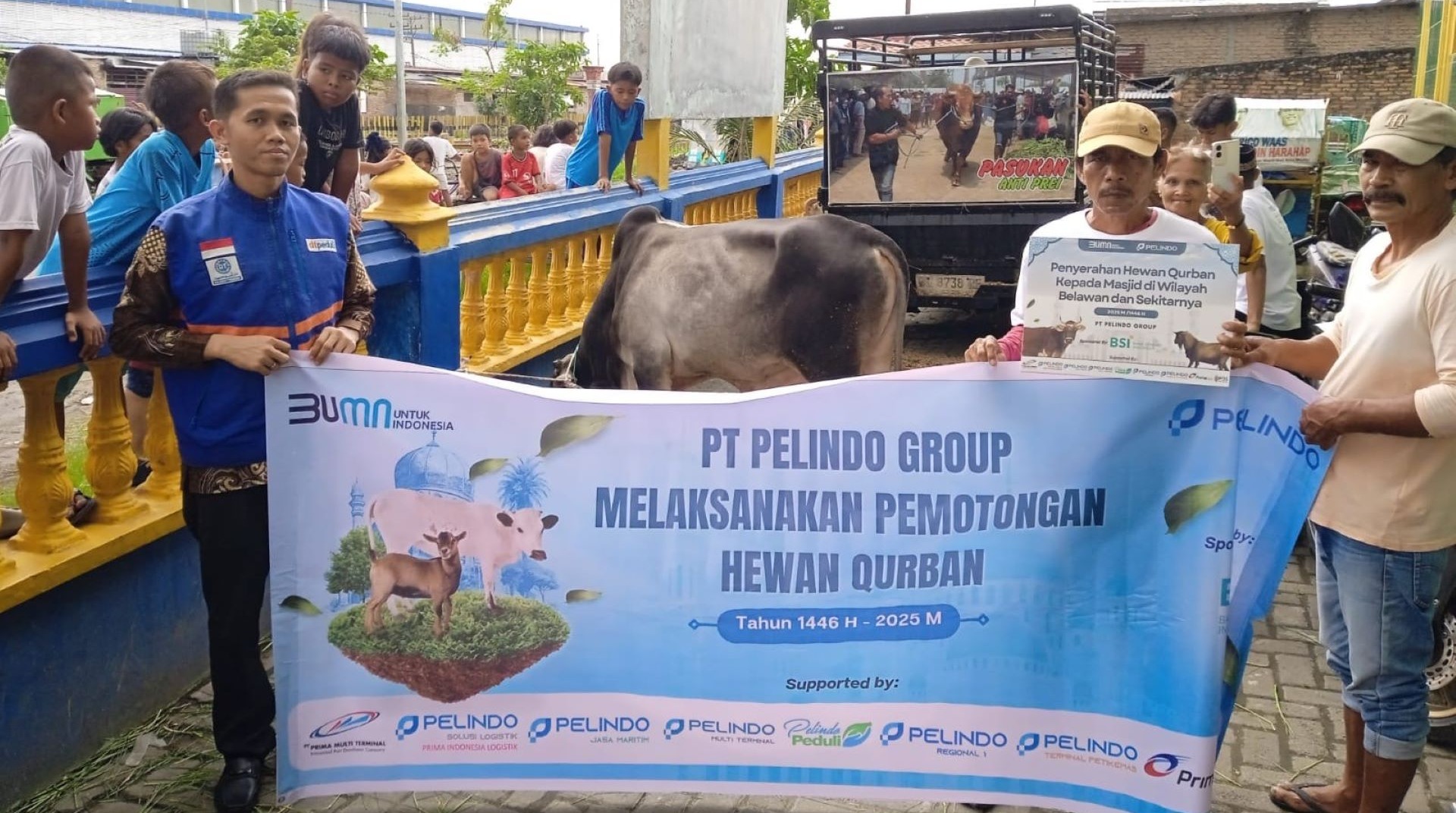 DT Peduli Sumut Bersama Pelindo Salurkan 28 Ekor Sapi Qurban ke Masjid di Belawan 