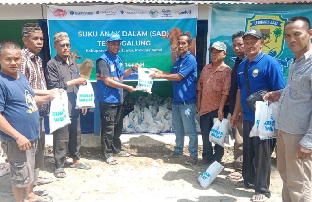 Qurban di Pelosok Negeri Permukiman Suku Anak Dalam Jambi 