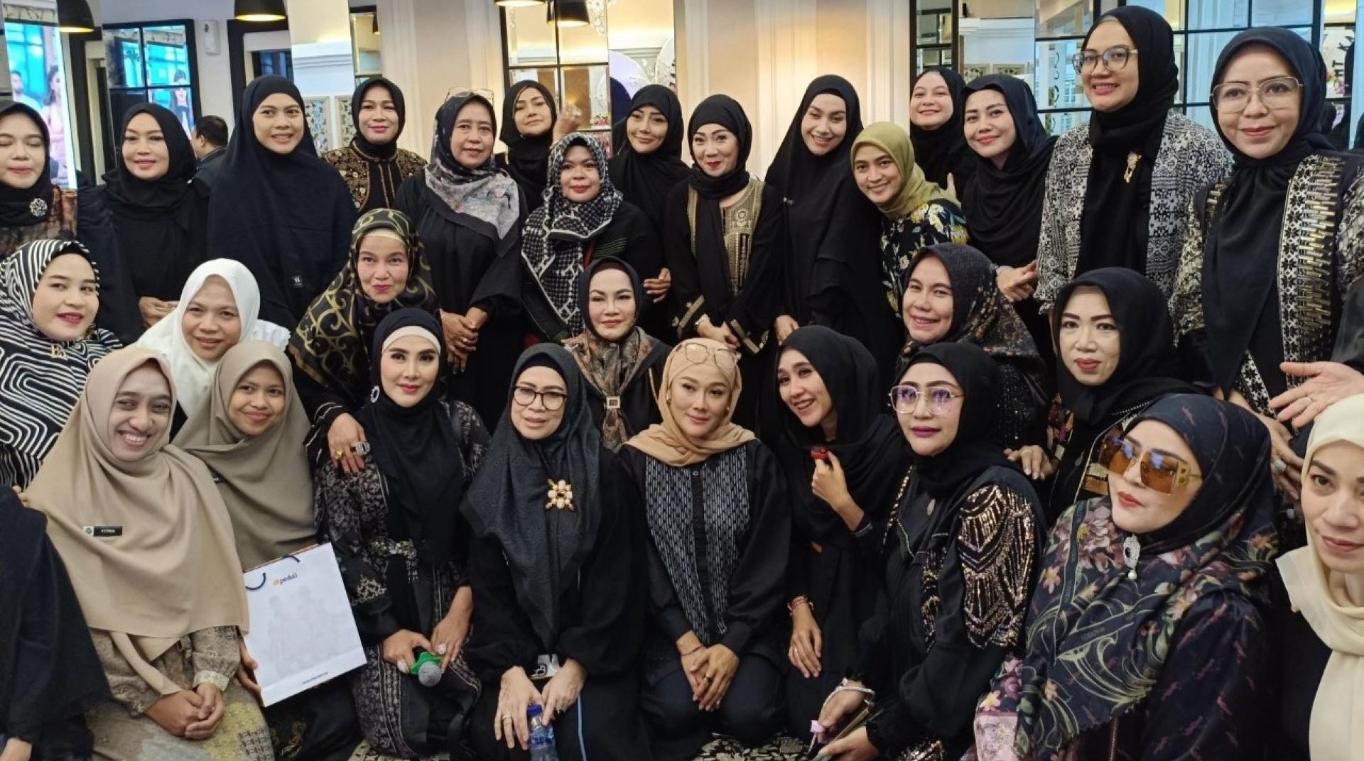 Kajian Bulanan MT Kalbu Bersinar Bersama Aa Gym, Semarak Muharram dengan Donasi Palestina