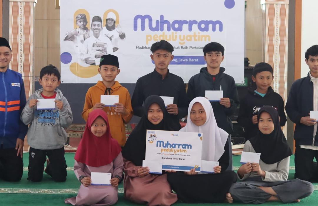 10 Muharram, DT Peduli Bandung Salurkan Santunan untuk Anak Yatim di Pelosok Rancabali 