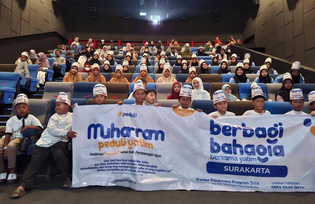 Muharram 1447 H, DT Peduli Solo Gelar Nonton Bareng Film HAYYA 3 Bersama Anak Yatim 