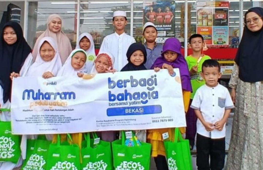 DT Peduli Bekasi dan PT Riung Ajak Anak Yatim dan Dhuafa Belanja Bersama Meriahkan Muharram 