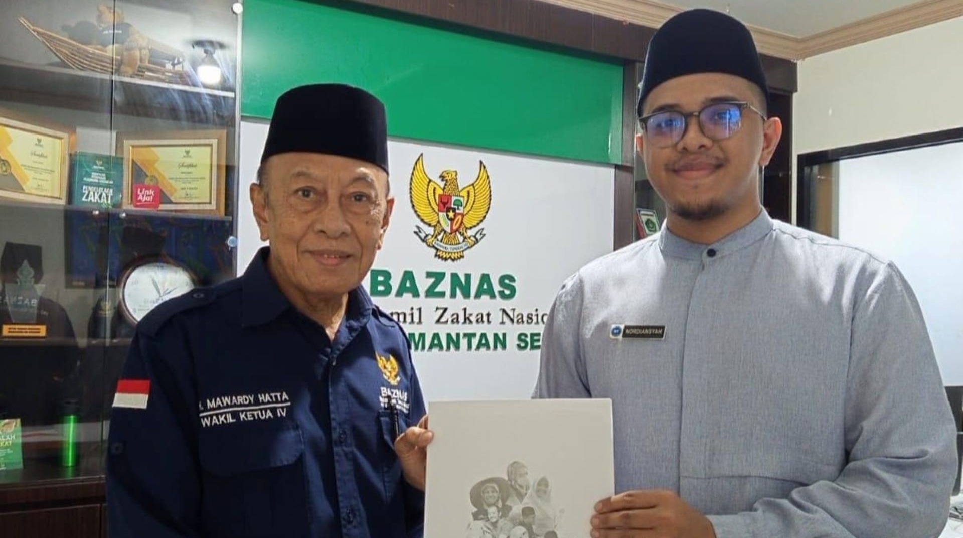 Tingkatkan Transparansi, DT Peduli Kalsel Serahkan Laporan Kinerja Semester I ke Kanwil Kemenag 