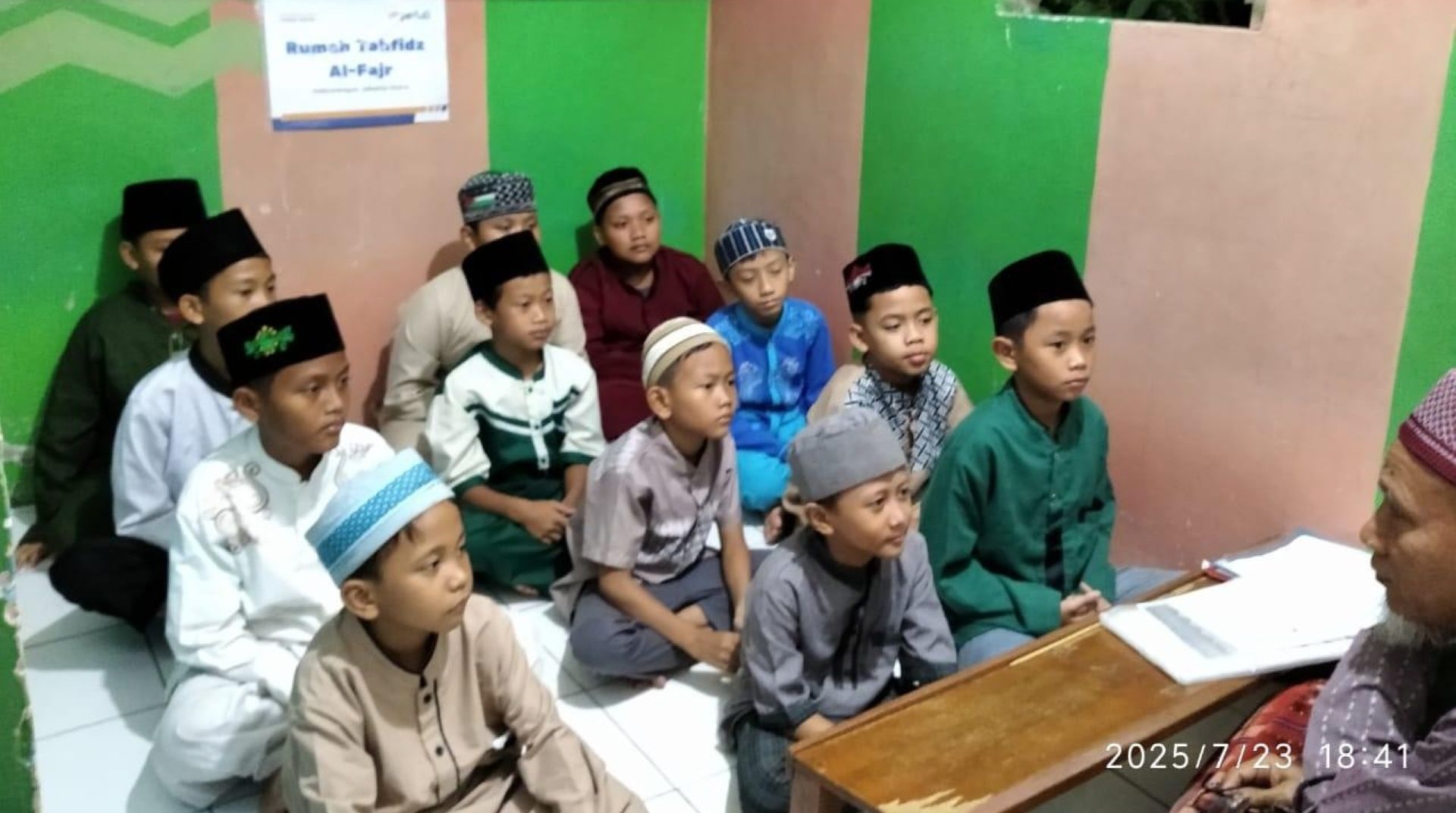 Bersama TPA Al-Fajr, DT Peduli Jakarta Bangun Generasi Cinta Al-Qur’an 