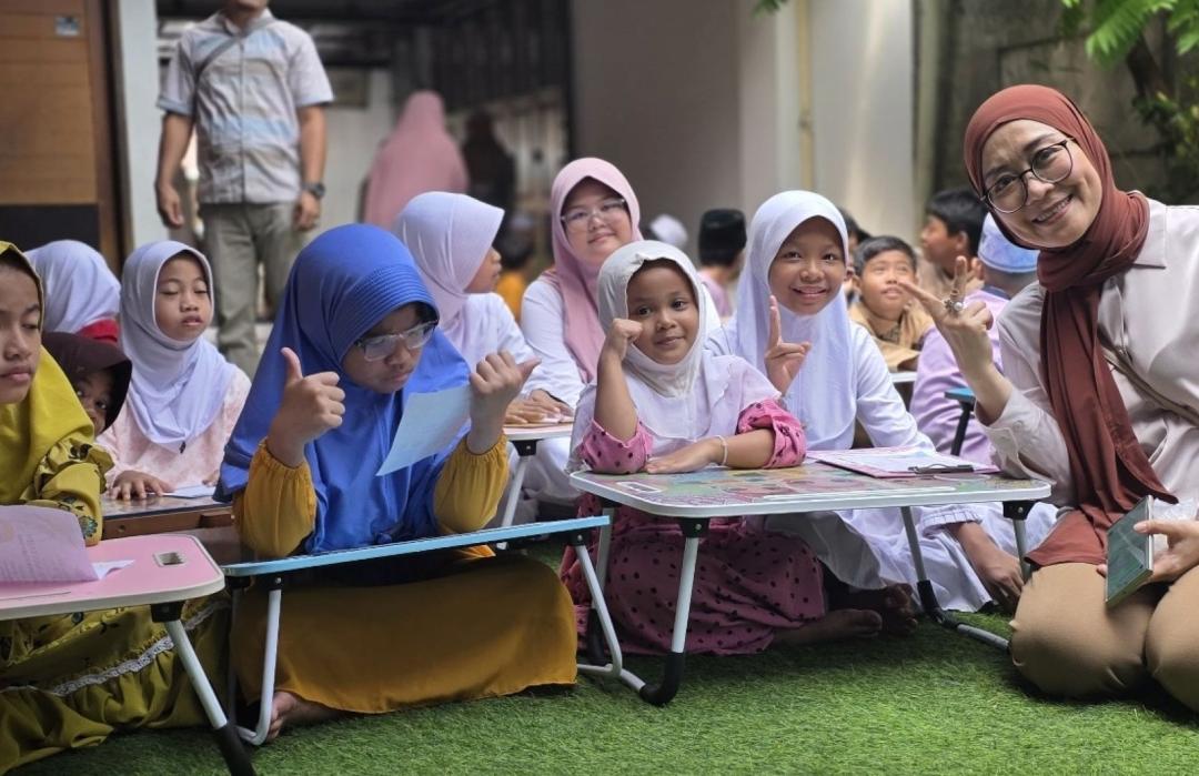 DT Peduli Berbagi Kebahagiaan Muharram Bersama Anak Yatim di Kwitang