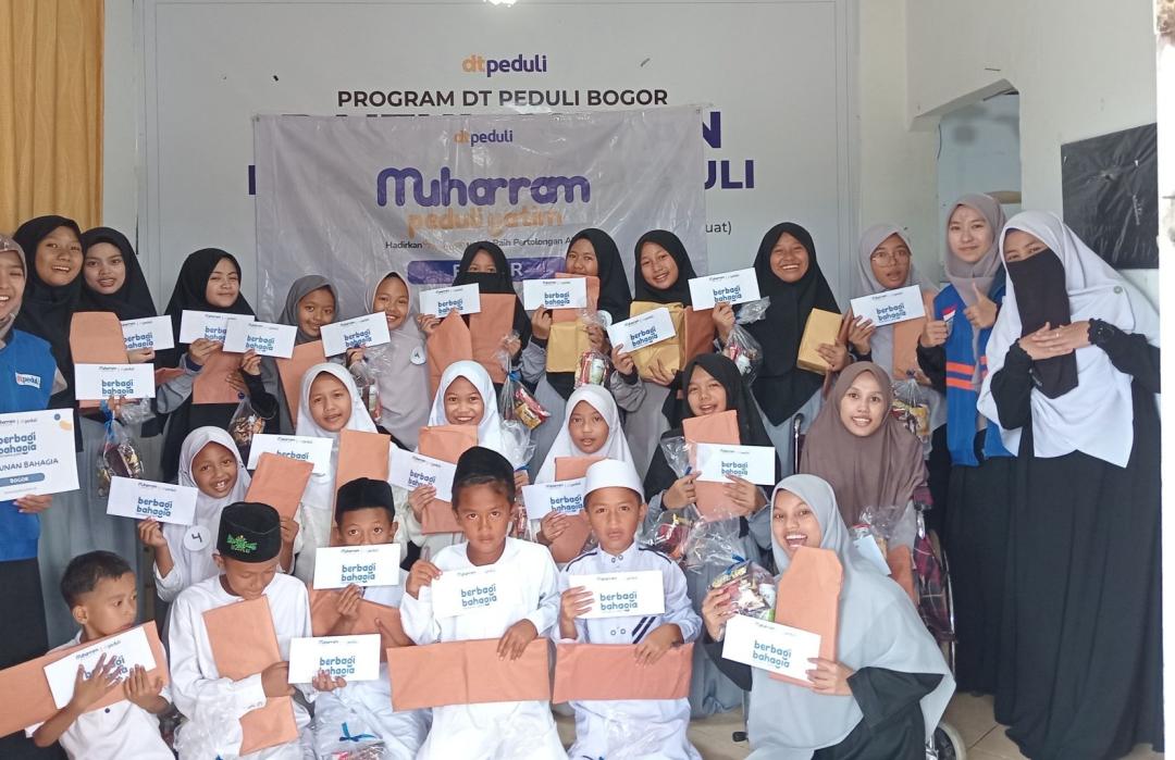Muharram Peduli Yatim dan Jumat Berkah, Santri RTQ DT Peduli Bogor Berikan Kebahagiaan untuk 30 Anak Yatim 