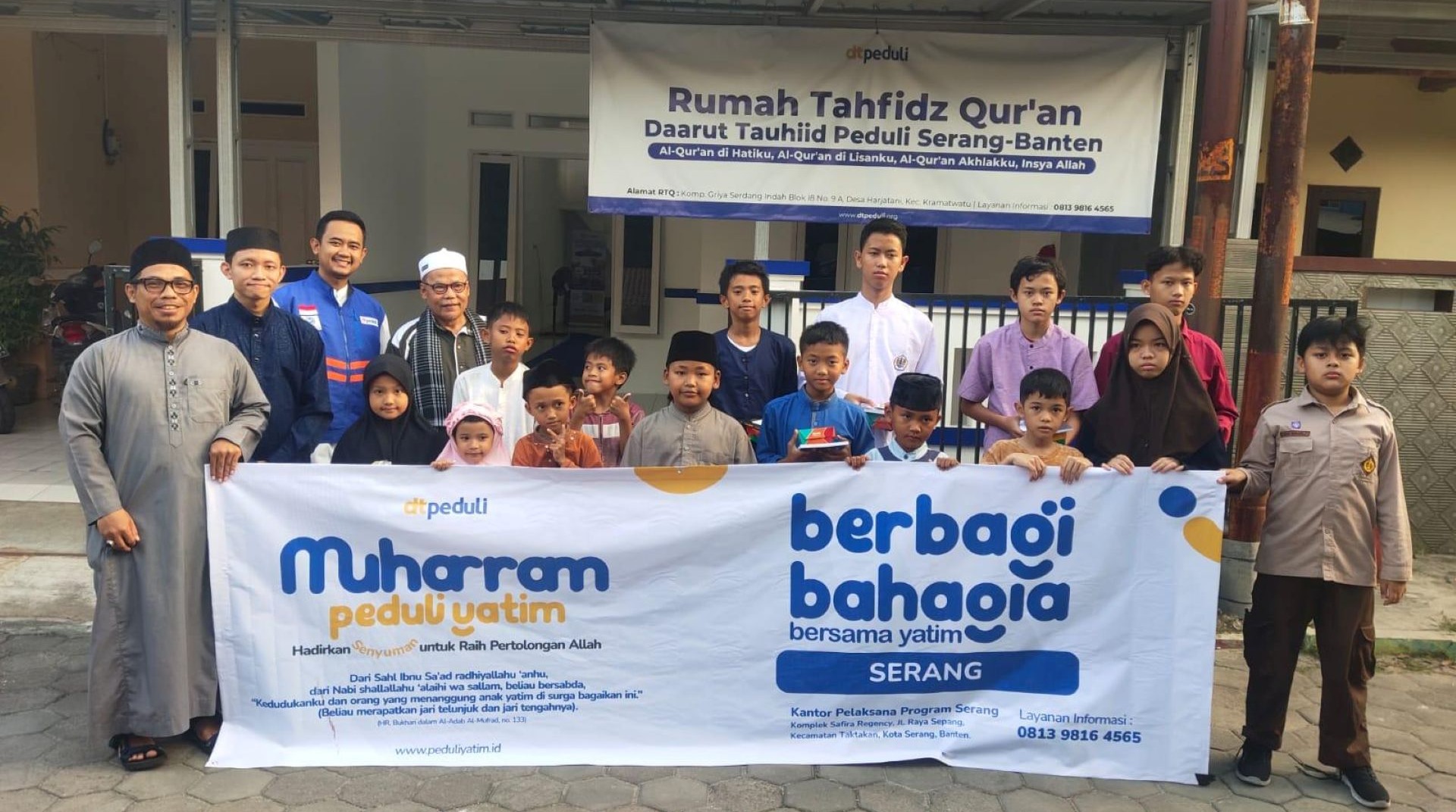 Penuh Kebahagiaan, DT Peduli Salurkan Santunan untuk 23 Anak Yatim di Serang