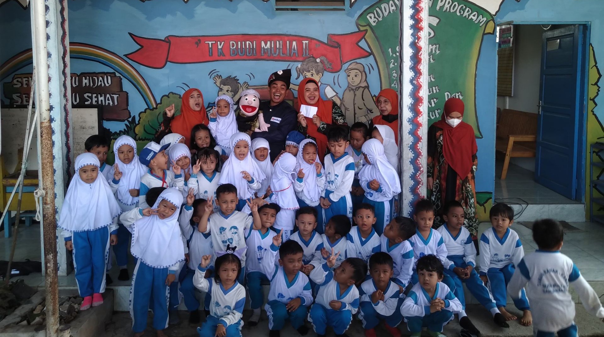 Tumbuhkan Peduli Palestina, TK Budi Mulia Banjarmasin Bersama DT Peduli Gelar Dongeng Kemanusiaan untuk Palestina 