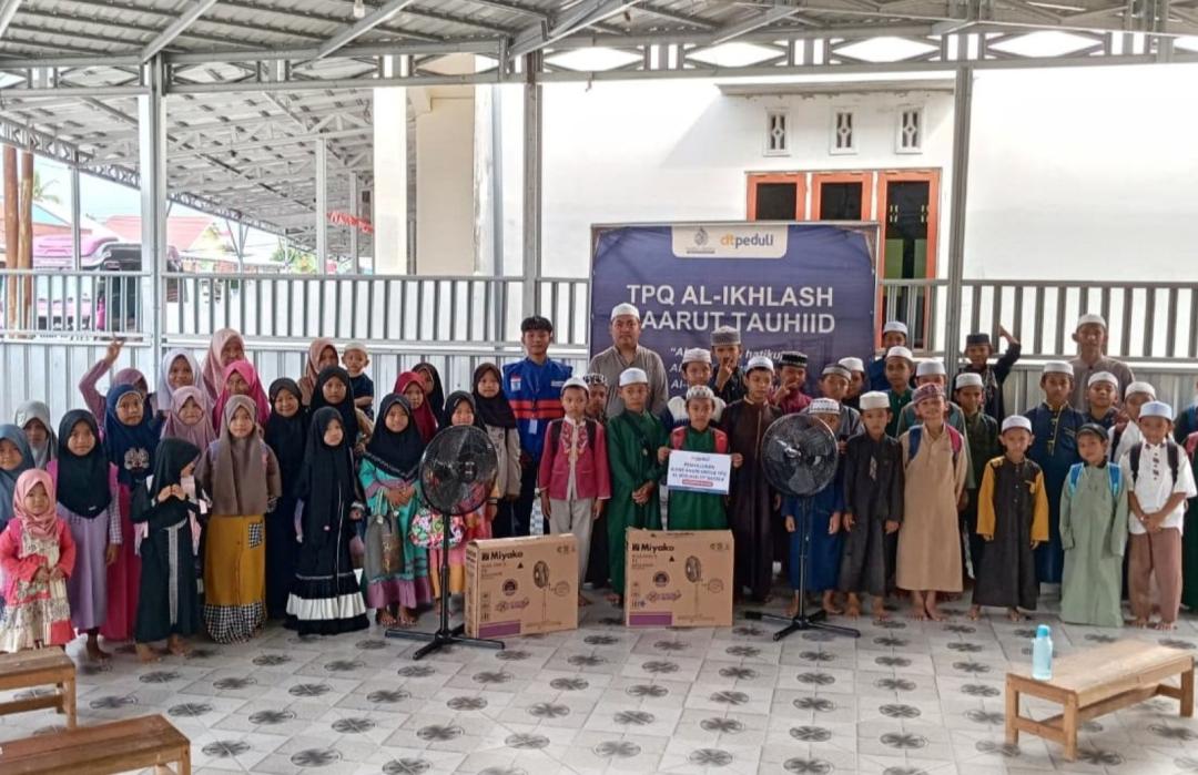 DT Peduli Kalsel Salurkan Dua Unit Kipas Angin untuk TPQ Al-Ikhlash Daarut Tauhiid Batola 