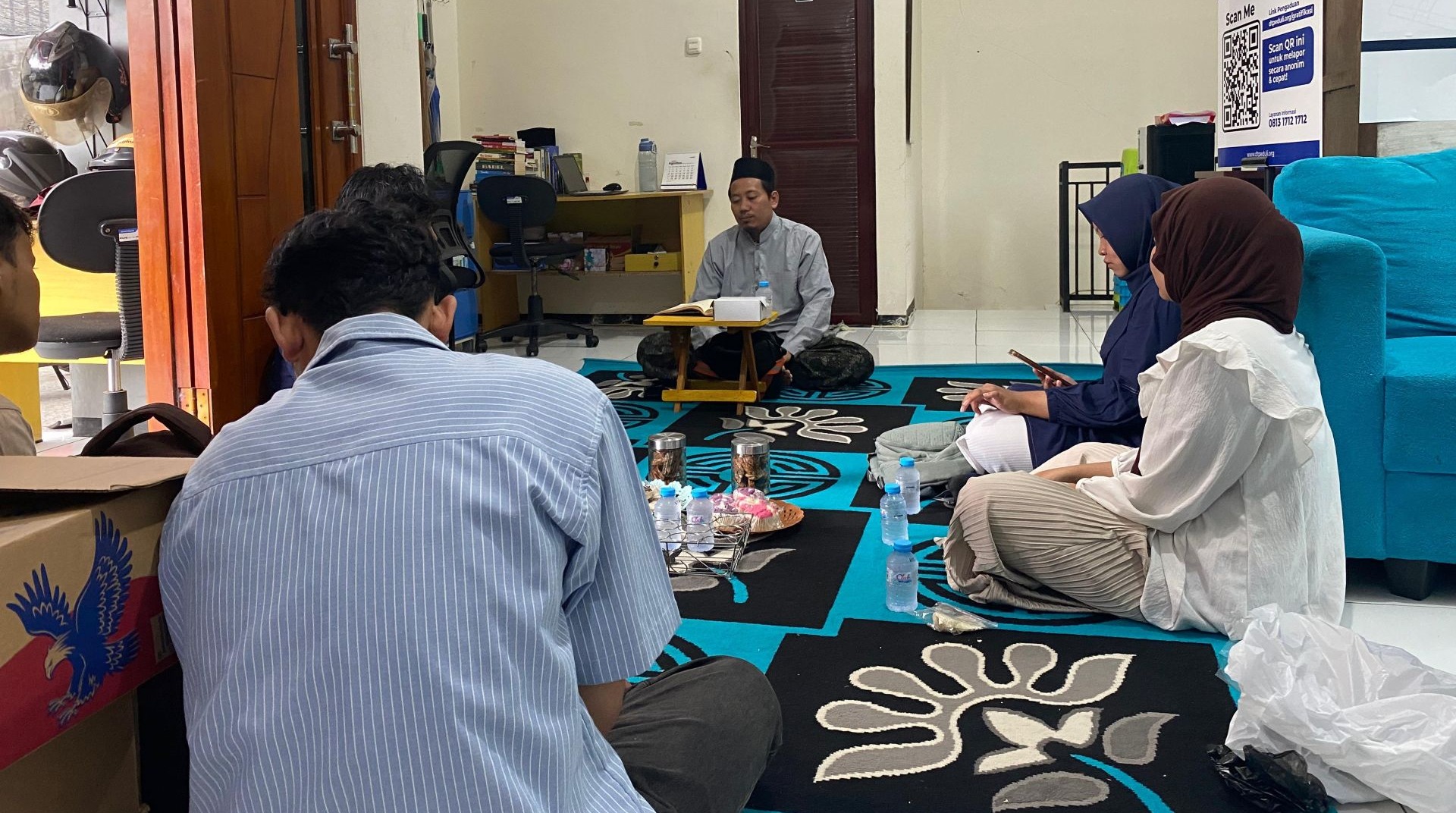 Tingkatkan Pemahaman Zakat Mahasiswa Beasiswa, DT Peduli Malang Gelar Bedah Kitab Fiqih 