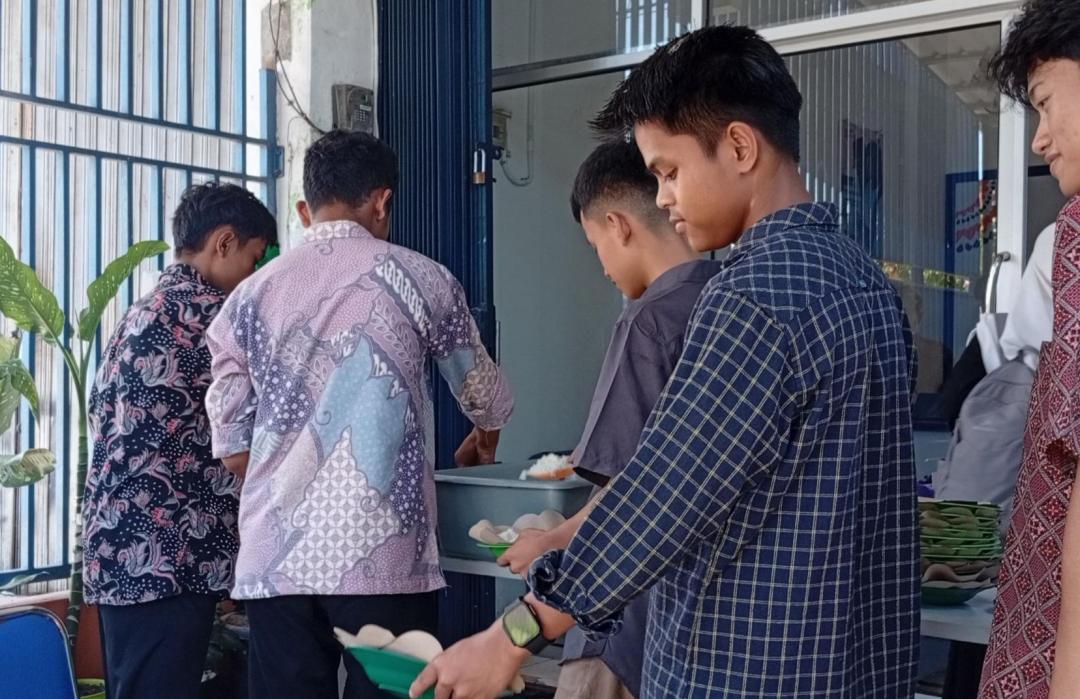 DT Peduli Sumbar Hadirkan Keberkahan Jumat Melalui Santap Prasmanan Bersama 
