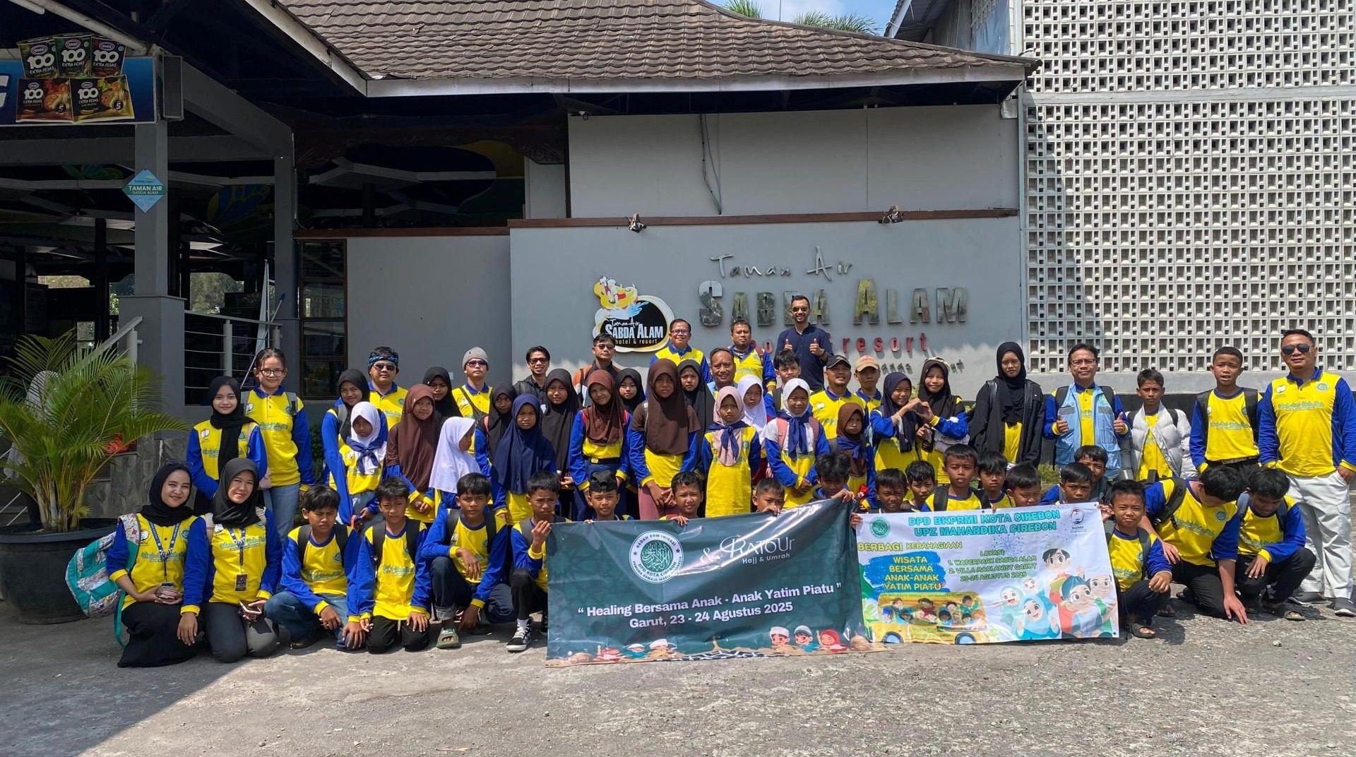 Bersama BKPRMI dan Berbagai Yayasan Kota Cirebon, DT Peduli Hadirkan Keceriaan Anak Yatim Lewat Wisata Bahagia 