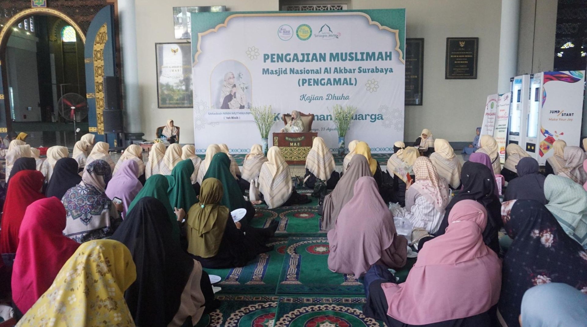 DT Peduli Gelar Safari Dakwah Bersama Teh Ninih di Lima Titik Lokasi Wilayah Jawa Timur 