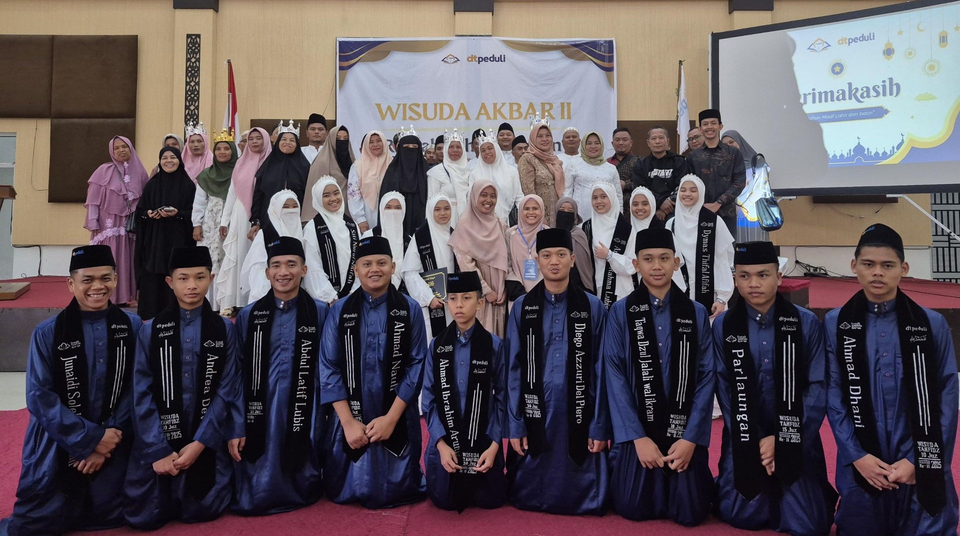 Cetak Generasi Qur'ani, DT Peduli Sumbar Gelar Wisuda Akbar II Rumah Tahfidz Qur'an 