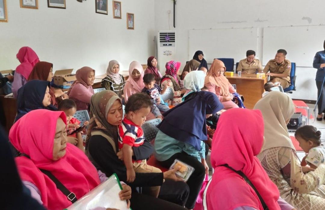 Cegah Stunting, DT Peduli Bogor Beri PMT dan Sosialisasi B2SA Bersama Mahasiswa IPB 