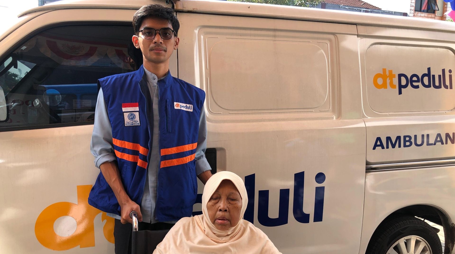 Ringankan Beban Pasien Duafa, DT Peduli Depok Sediakan Layanan Antar Jemput Gratis 