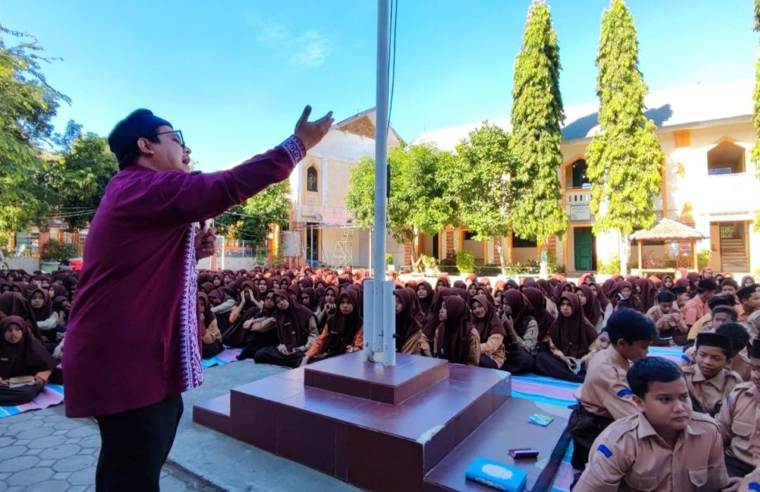 Motivasi Kepedulian Siswa, DT Peduli dan MTsN 2 Aceh Besar Gelar Acara Motivasi dan Galang Dana Palestina 