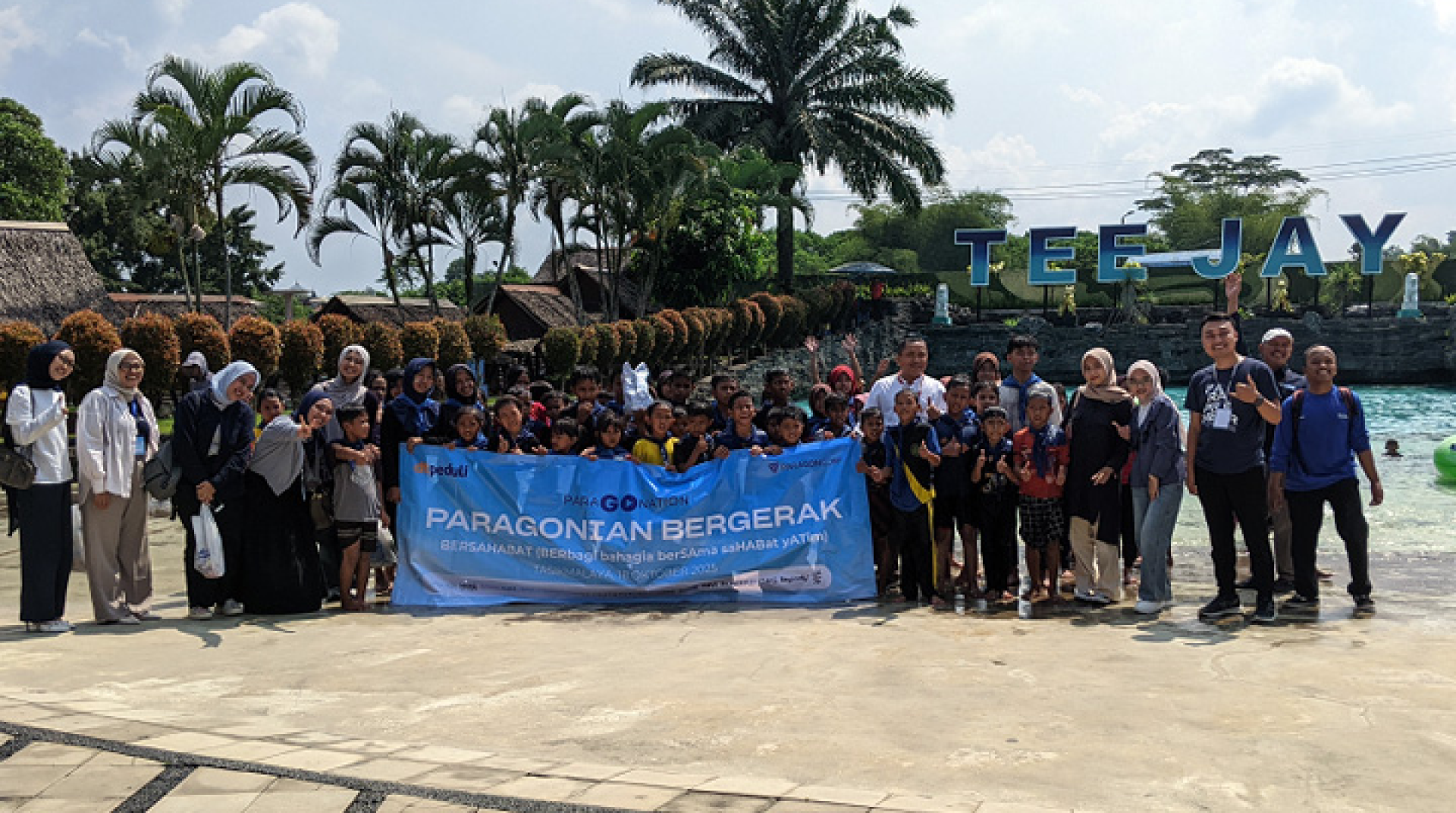 Kolaborasi Penuh Cinta, Anak Yatim di Tasikmalaya Nikmati Hari Spesial bersama DT Peduli Tasikmalaya dan Paragon Corp