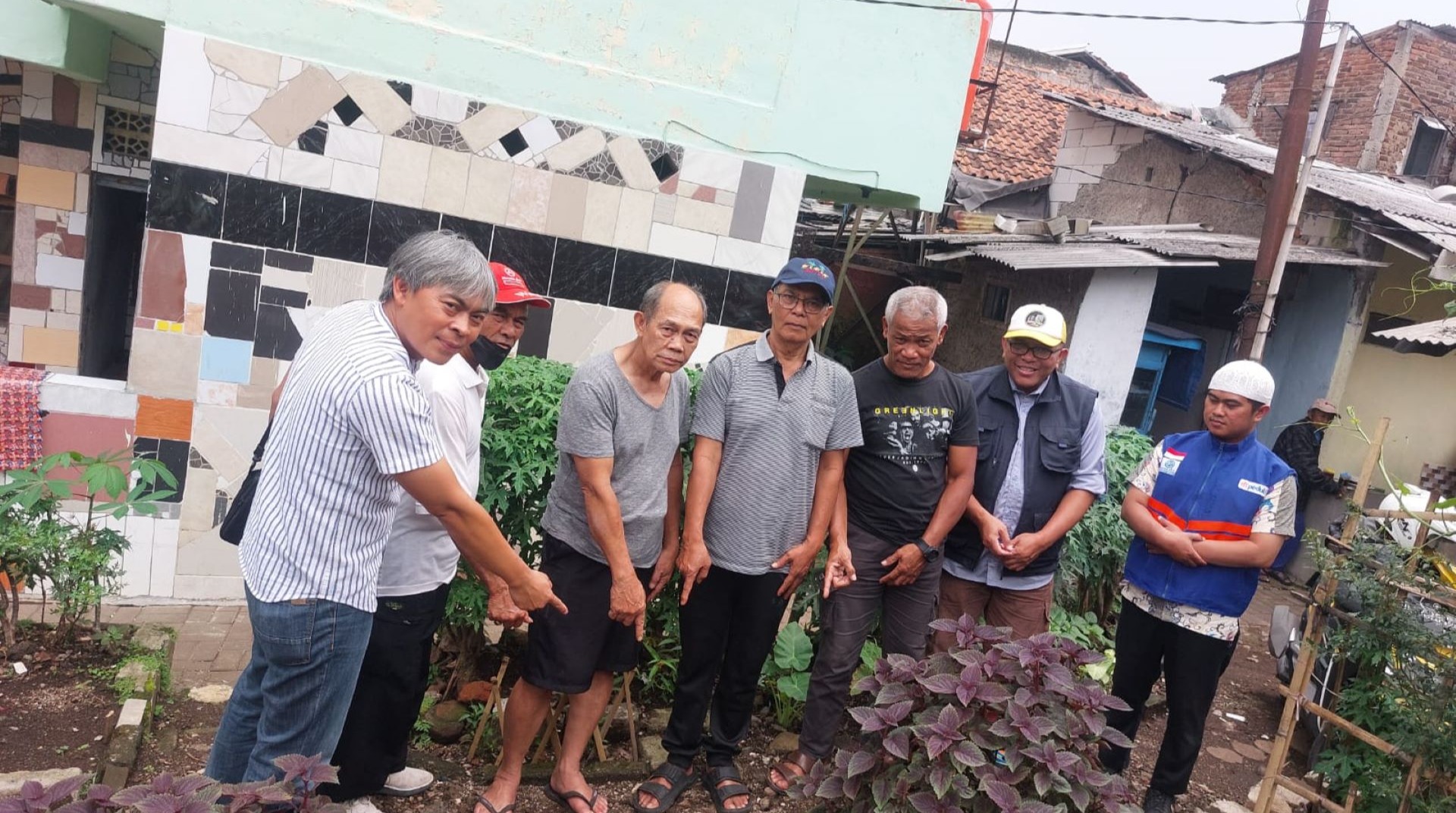 DT Peduli Bandung Bersama Yayasan Durratul Ilmi Lakukan Asesmen Lokasi Program Sumur Bor BPKH di Cimahi Tengah 