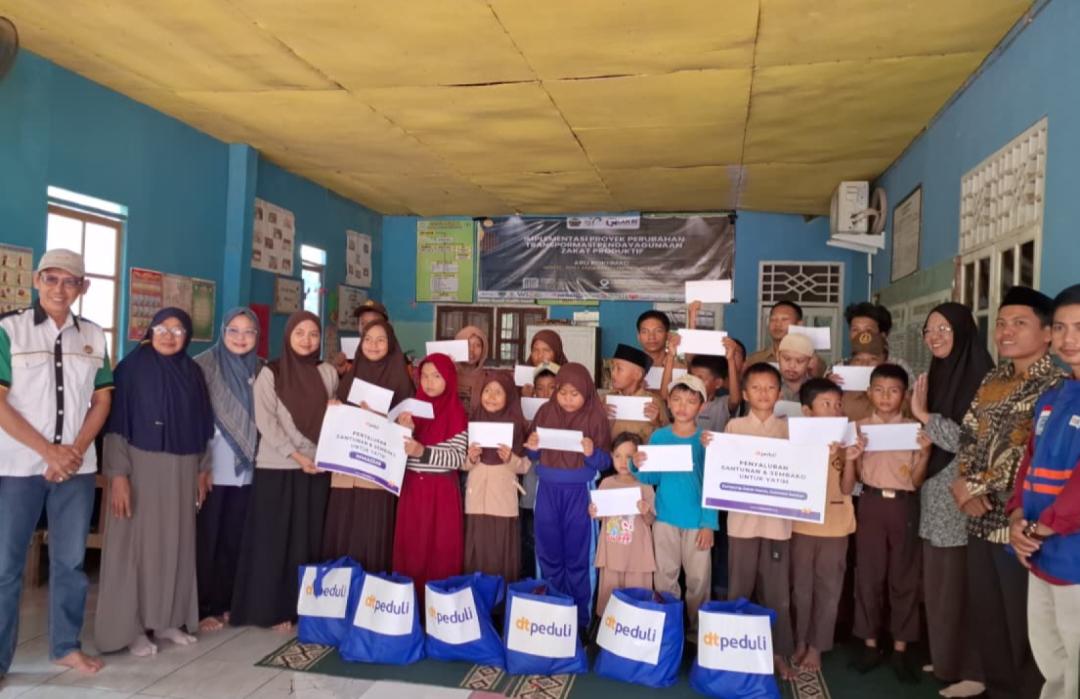 Menjemput keberkahan, DT Peduli Sulsel Menyalurkan Paket Sembako untuk Anak Yatim di Kampung Zakat Maros