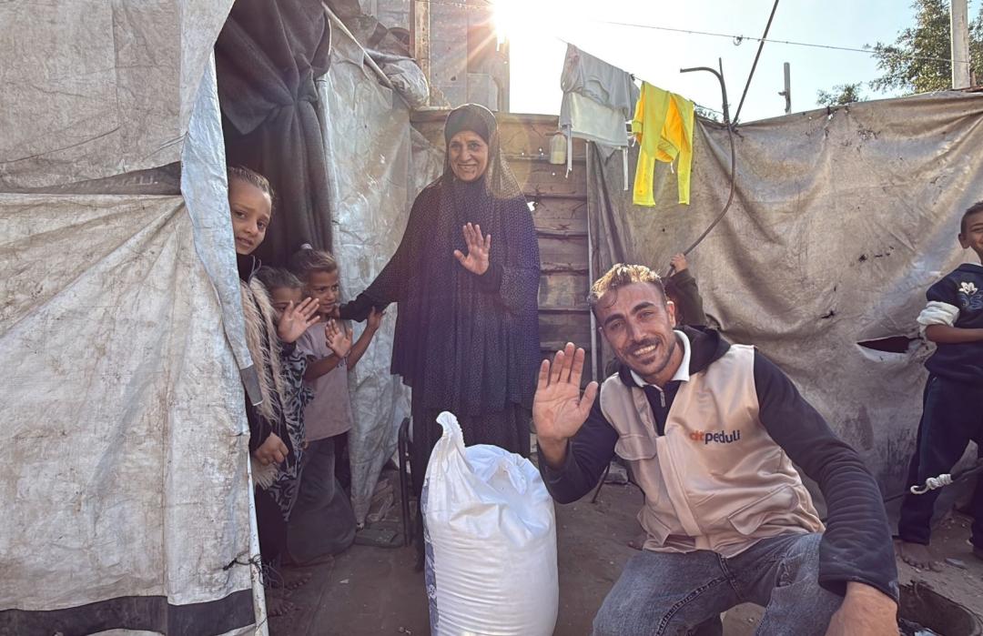 24 Ton Tepung Kembali Hidupkan Senyum di Gaza 