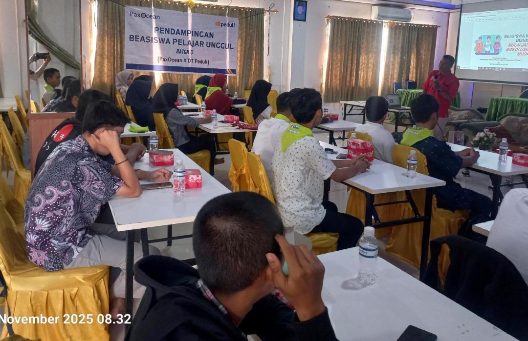 Cetak Pengusaha Gen Z, Beasiswa Unggul PaxOcean dan DT Peduli Bekali Keterampilan Marketing 