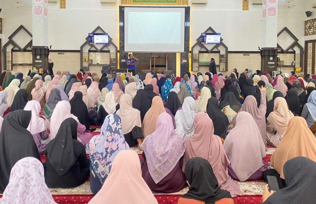 Bahas Fenomena Flexing, DT Peduli Riau dan MT Maryam Gelar Kajian Spesial Bersama Ustadzah Astrie Ivo 