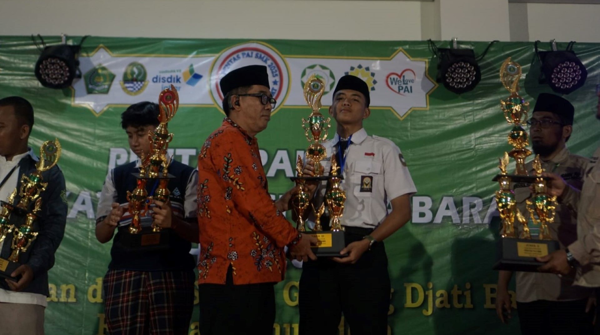 Alhamdulillah, Santri Beasiswa DT Peduli Raih Juara 3 Lomba Konten Kreator PAI se-Jawa Barat 