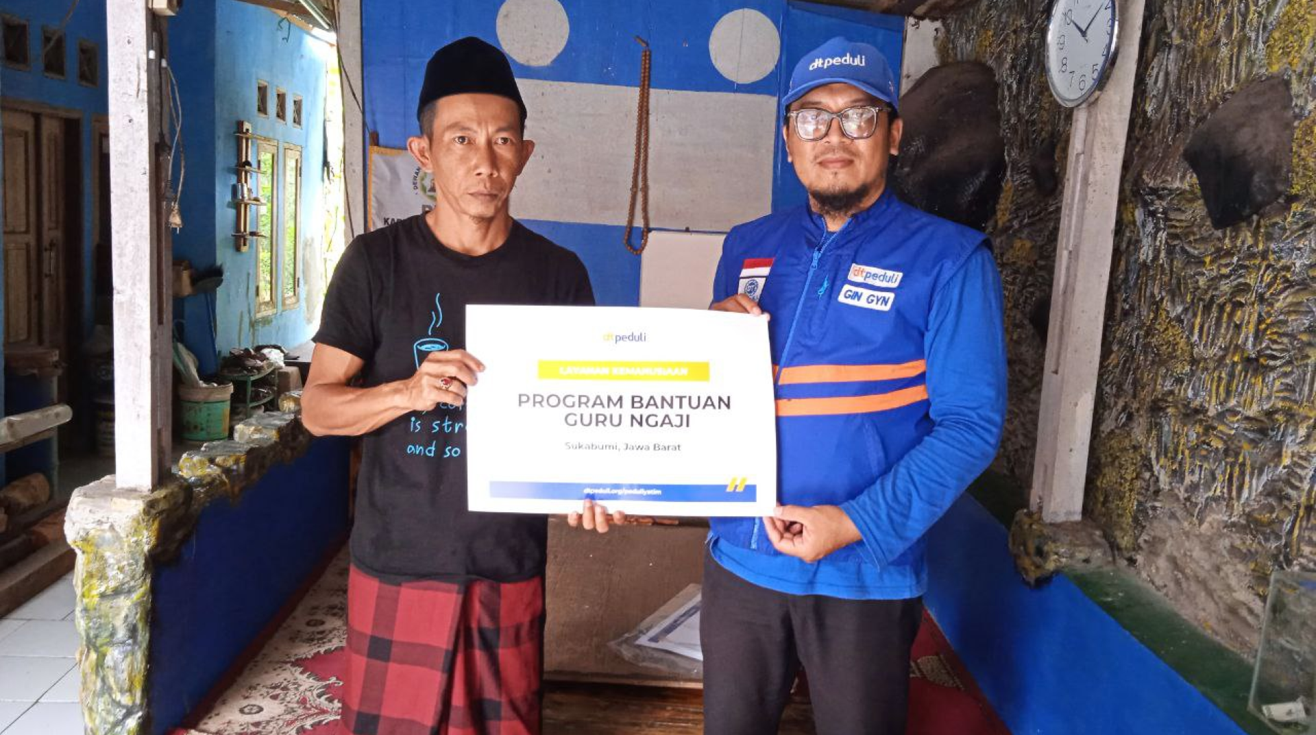 DT Peduli Sukabumi Hadirkan Harapan Baru untuk Nanang Guru Ngaji di Pelosok 