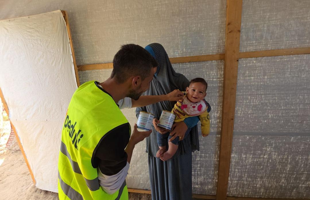 Hadapi Ancaman Malnutrisi, DT Peduli Salurkan Bantuan Suplemen Nutrisi Bayi untuk Ratusan Keluarga di Gaza 