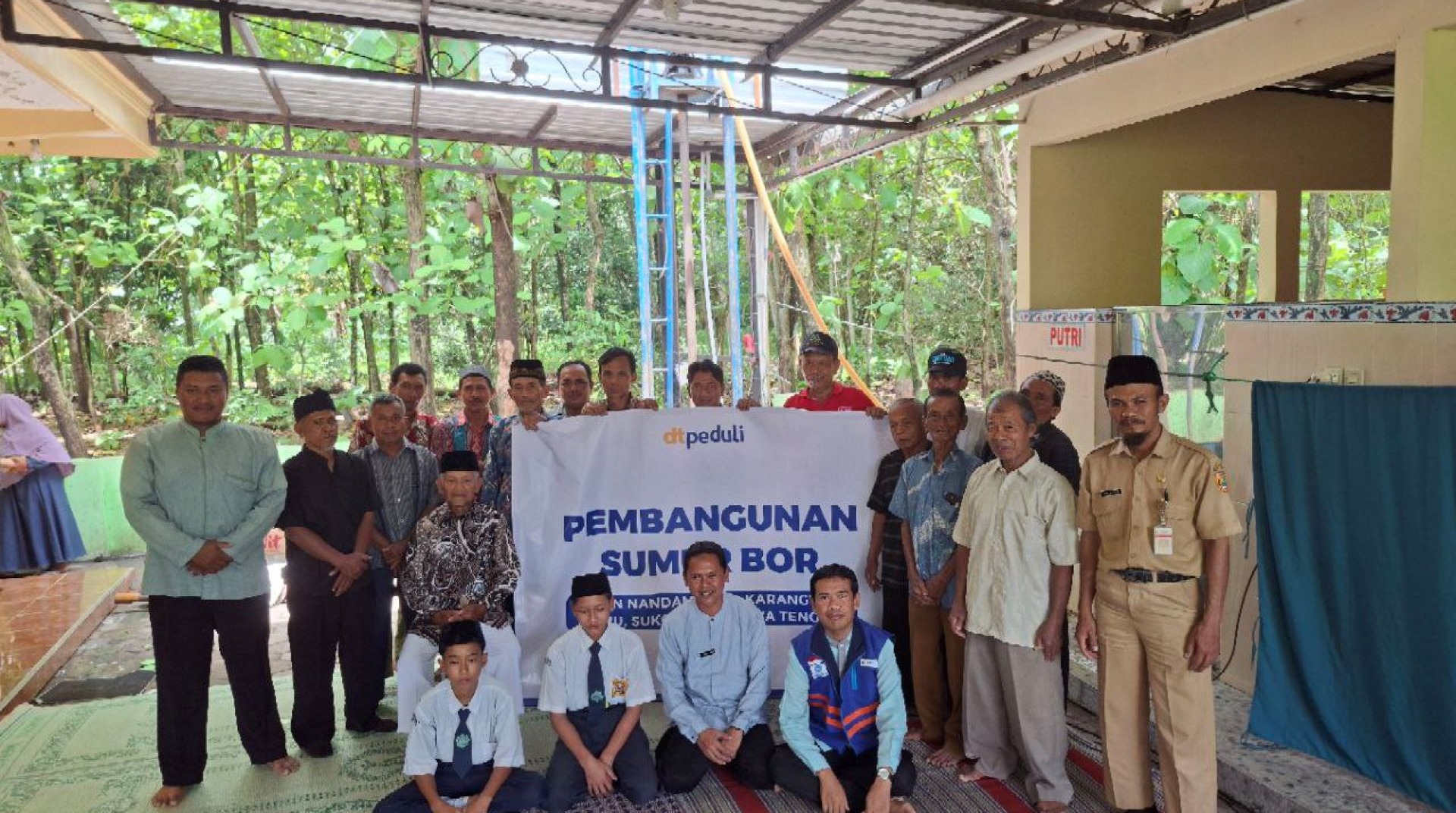 Bantu Atasi Kekeringan Tahunan di Dusun Nandan, DT Peduli Solo Bangun Sumur Bor Dalam 