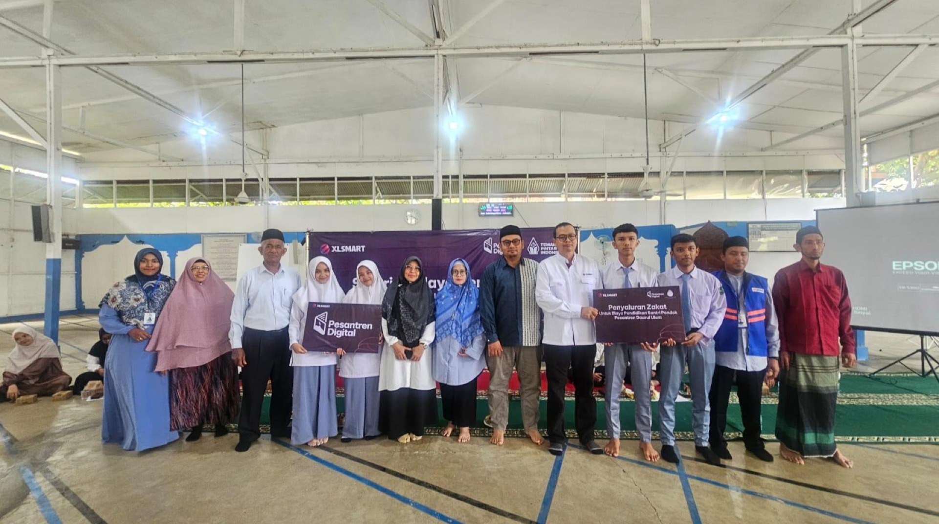 XLSMART dan DT Peduli Aceh Gelar Program Pesantren Digital di Dayah Darul Ulum