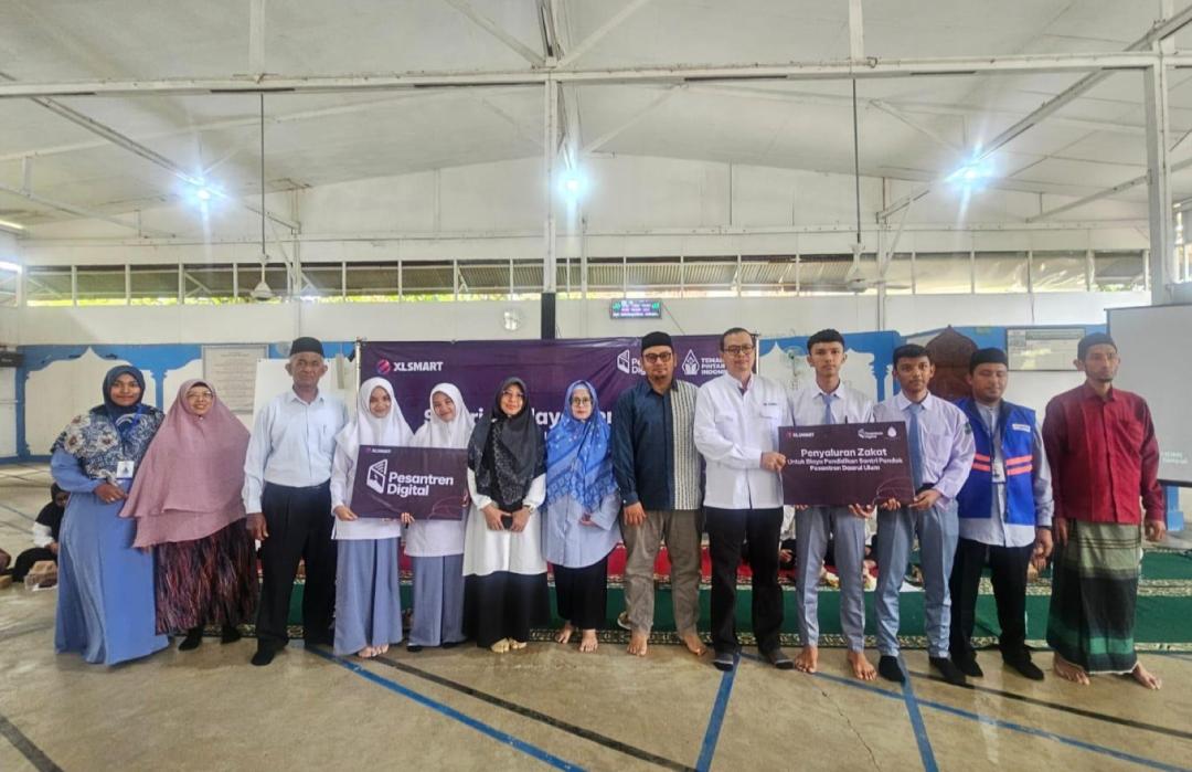 XLSMART dan DT Peduli Aceh Gelar Program Pesantren Digital di Dayah Darul Ulum