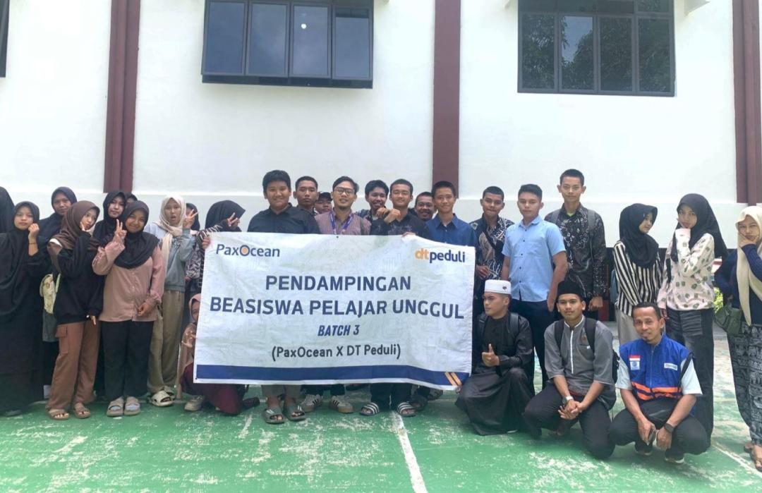 Siapkan Siswa Go Digital, DT Peduli Kepri dan PaxOcean Beri Pelatihan Editing Visual Canva untuk Penerima Beasiswa Unggul 