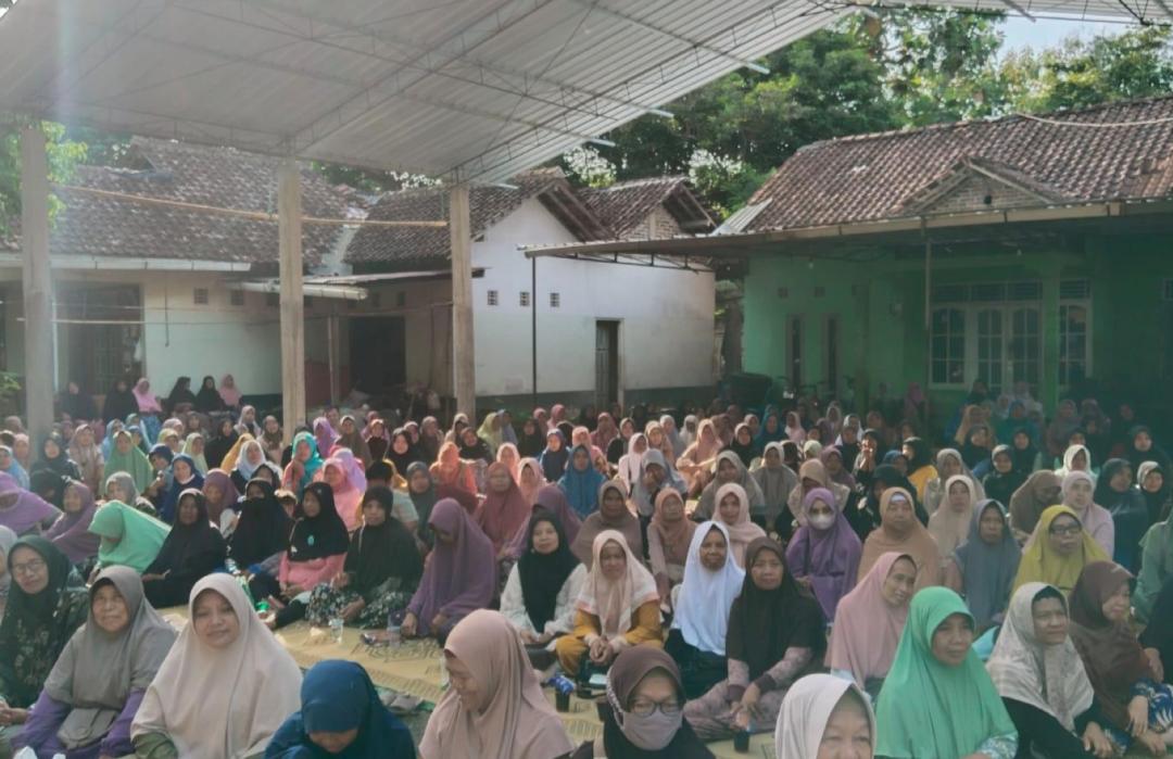 Pengajian Ahad Pagi Kampung Akhlak Banjararum, Kuatkan Semangat Qur’ani Masyarakat