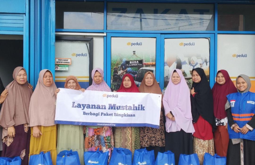 DT Peduli Bogor Bagikan 104 Paket Bingkisan Pangan untuk Anggota Misykat