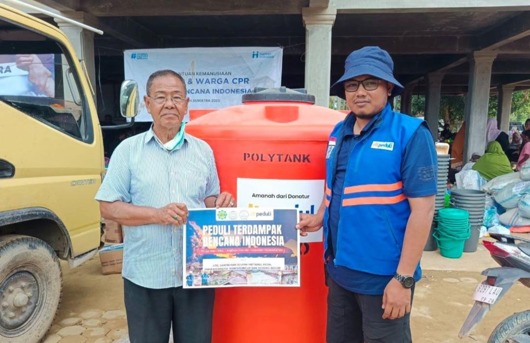 DT Peduli Salurkan Tangki Air Bersih untuk Penuhi Kebutuhan Sanitasi Pengungsi di Pidie Jaya 
