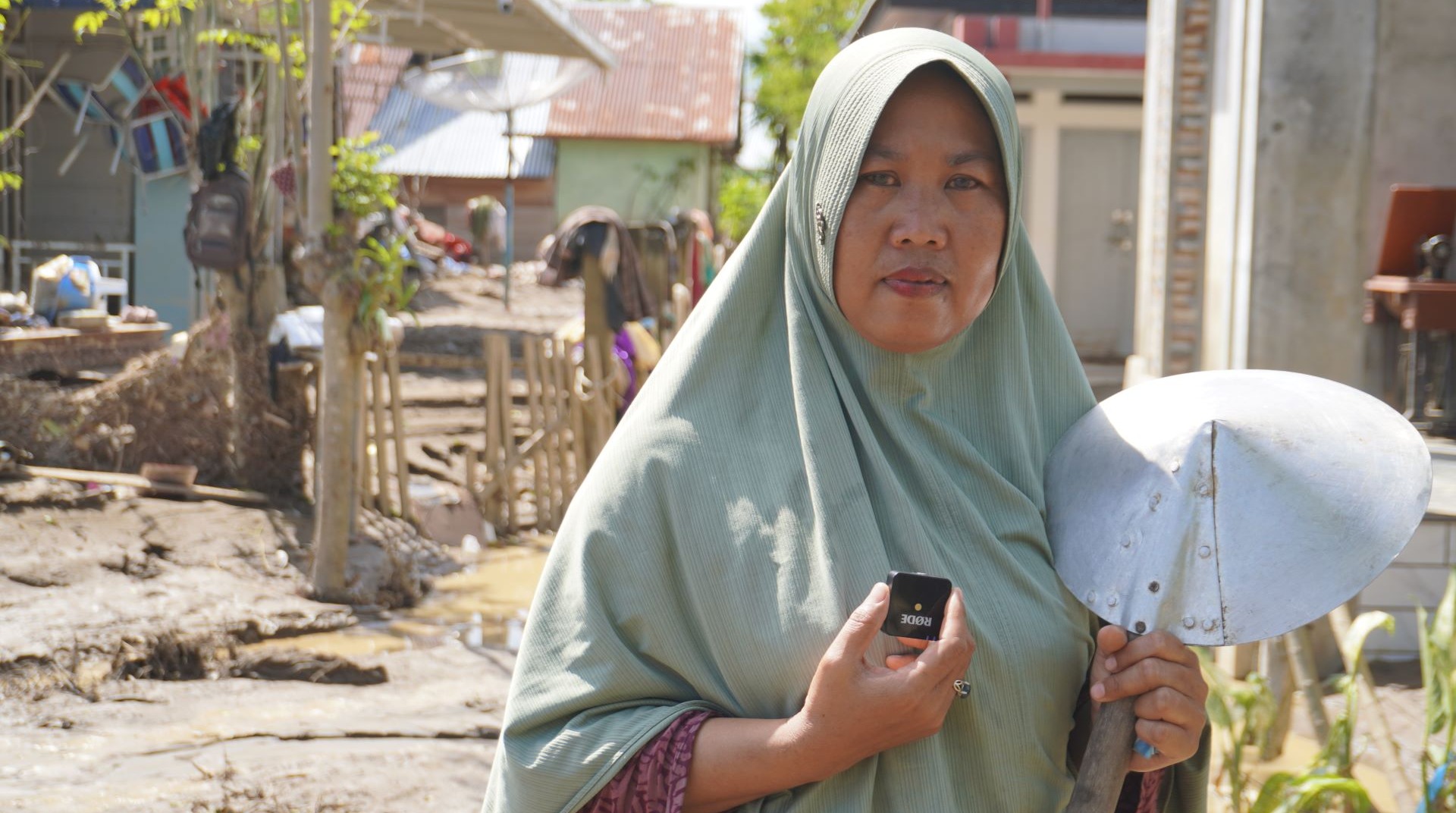 Kisah Wiwi, Penebar Ceria di Balik Bencana di Pidie Jaya 