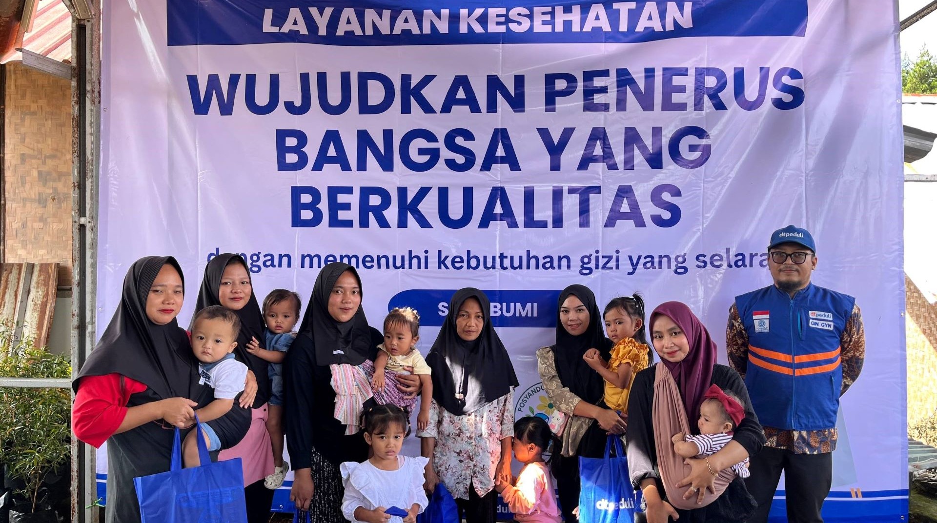 DT Peduli Dukung Generasi Emas Sukabumi, 40 Balita di Kampung Relokasi Terima Layanan Kesehatan Anti-Stunting 