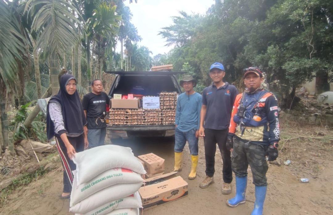 Ringankan Beban Warga Aceh Tamiang, DT Peduli Salurkan Sembako hingga Layanan Kesehatan di Desa Lubuk Sidup dan Bandar Mahligai